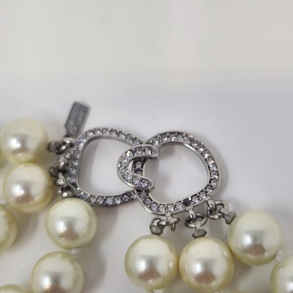 Kenneth Jay Lane Triple Strand Cream Faux Pearl Necklace Crystal Hook Clasp - Picture 3 of 6